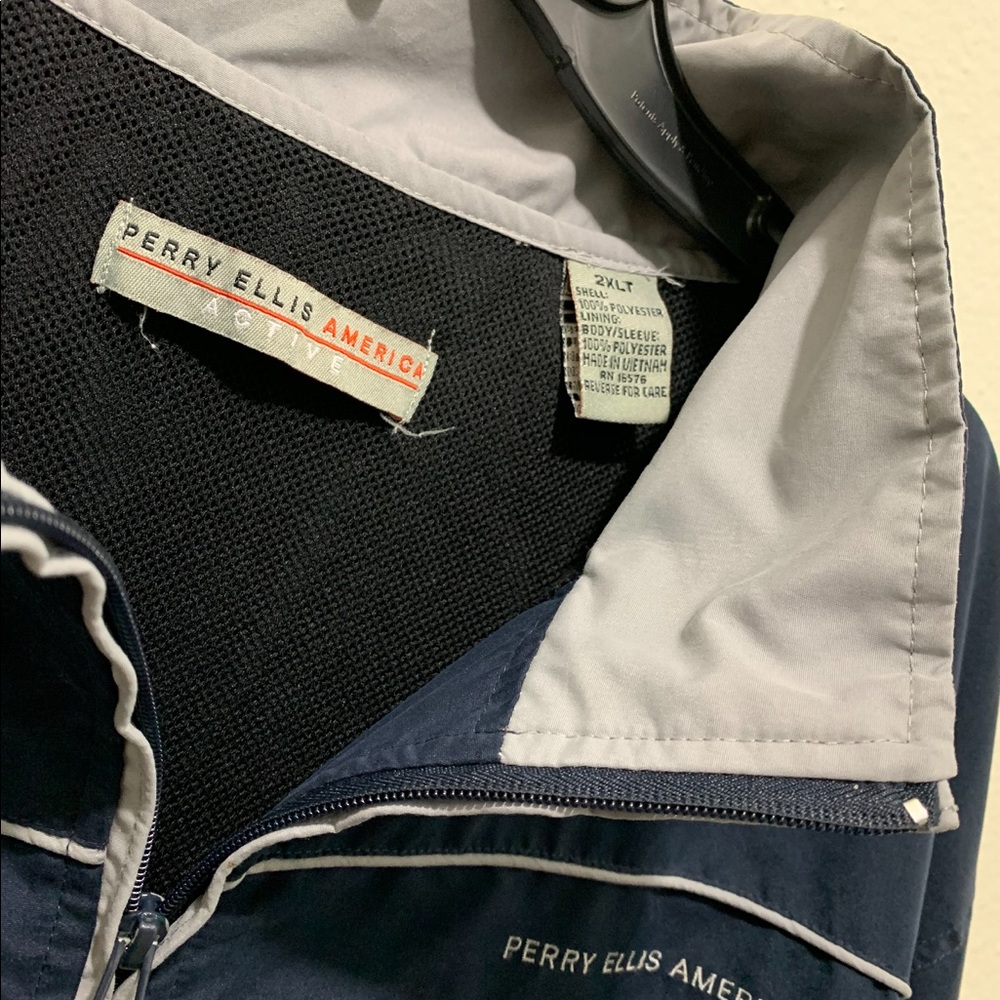 Perry Ellis jacket - Picture 3 of 4